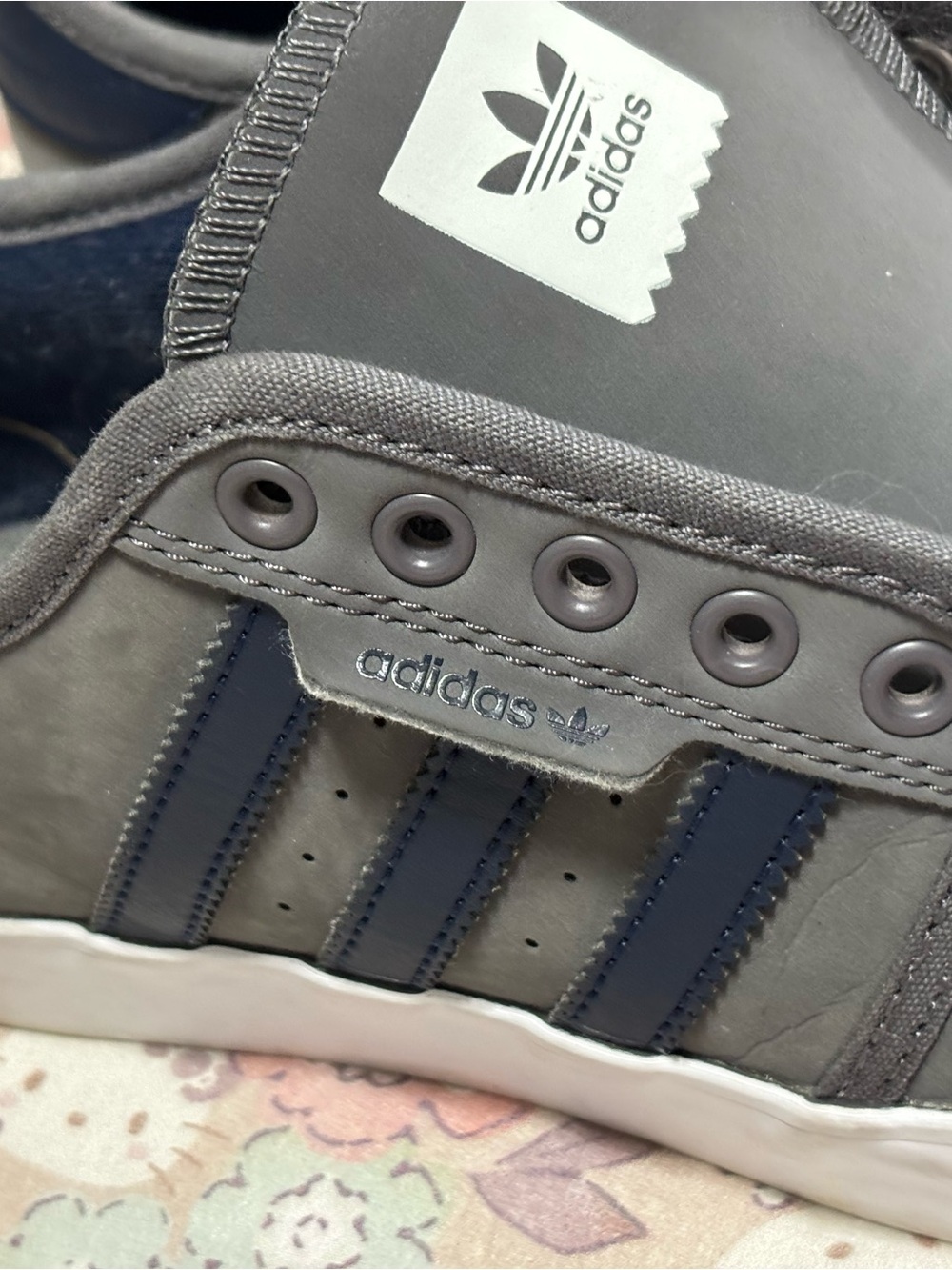 Adidas Seeley Suede Men's Gray/Blue Canvas Lace-Up Sneakers US 6.5 Blokecore